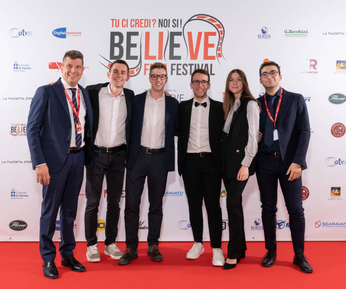 Davie Mogna con la direzione artistica e generale