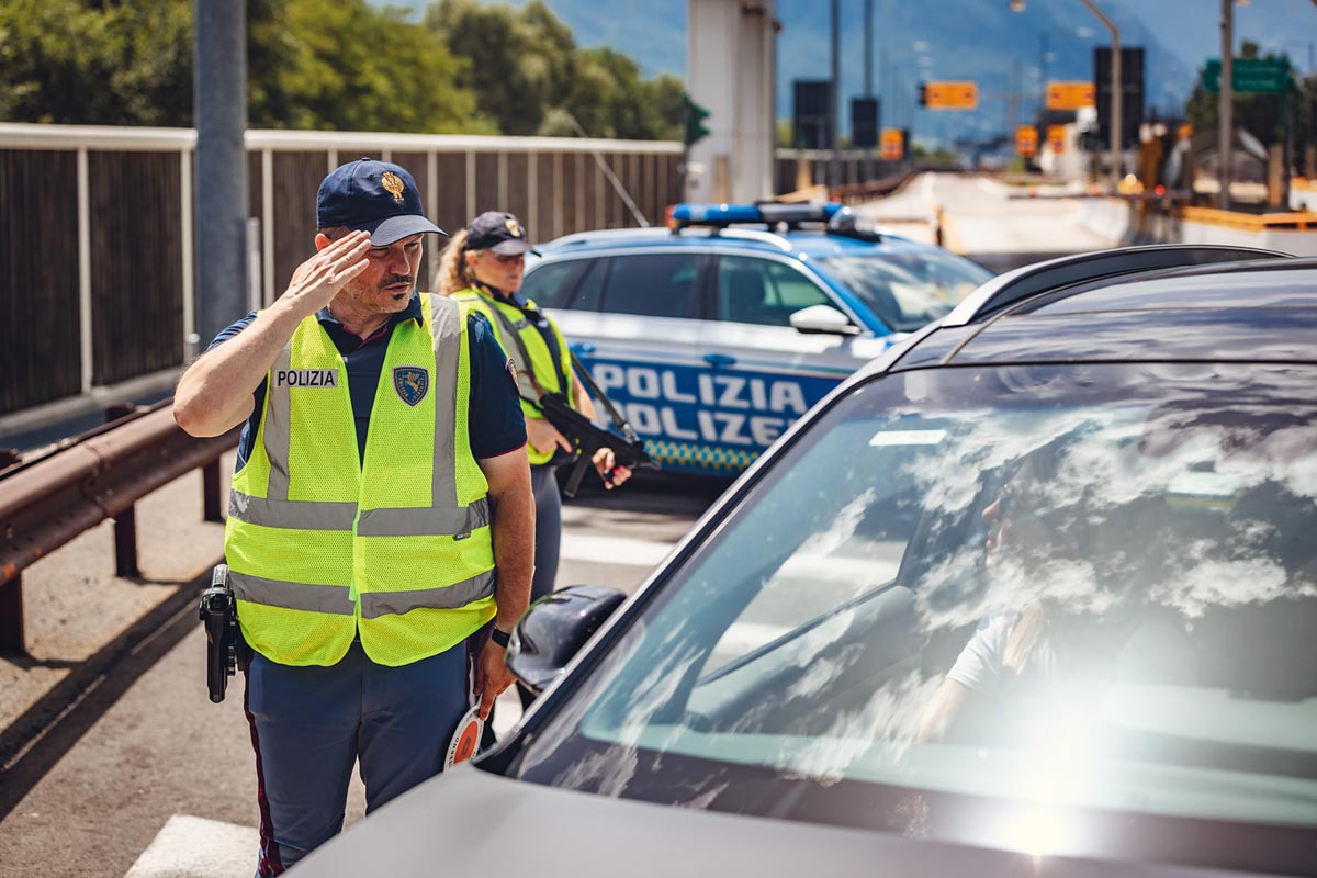Polizia Stradale, controlli in autostrada A22