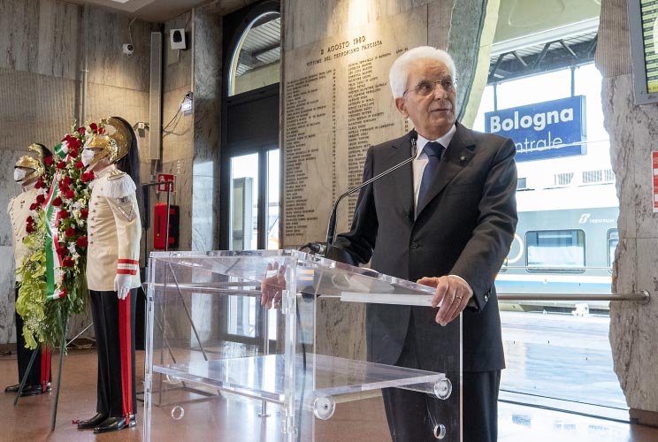 Presidente Sergio Mattarella - strage stazione di Bologna