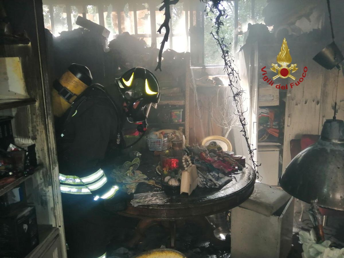 Vigili del fuoco - Incendio Villafontana