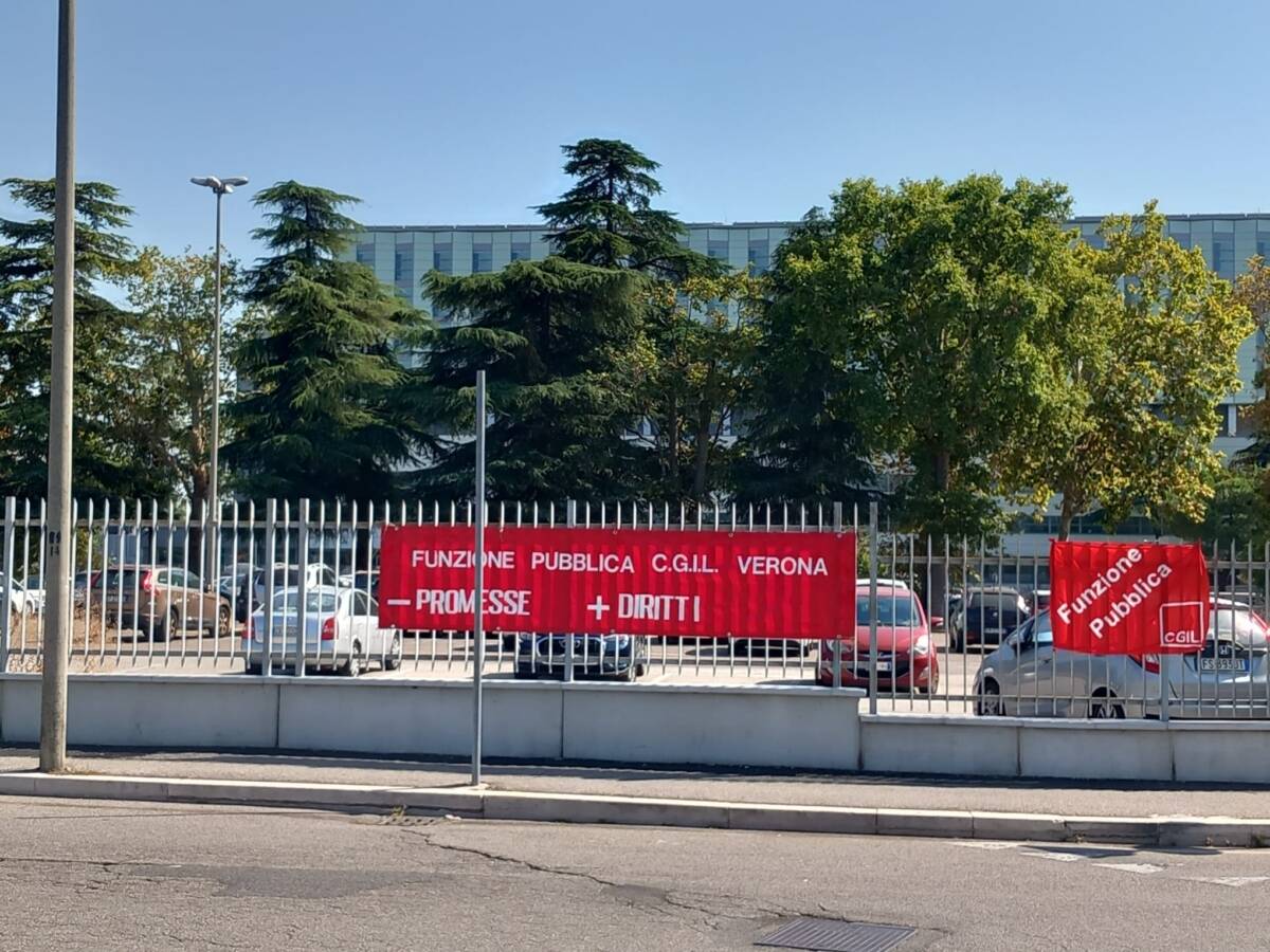 La protesta della CGIL