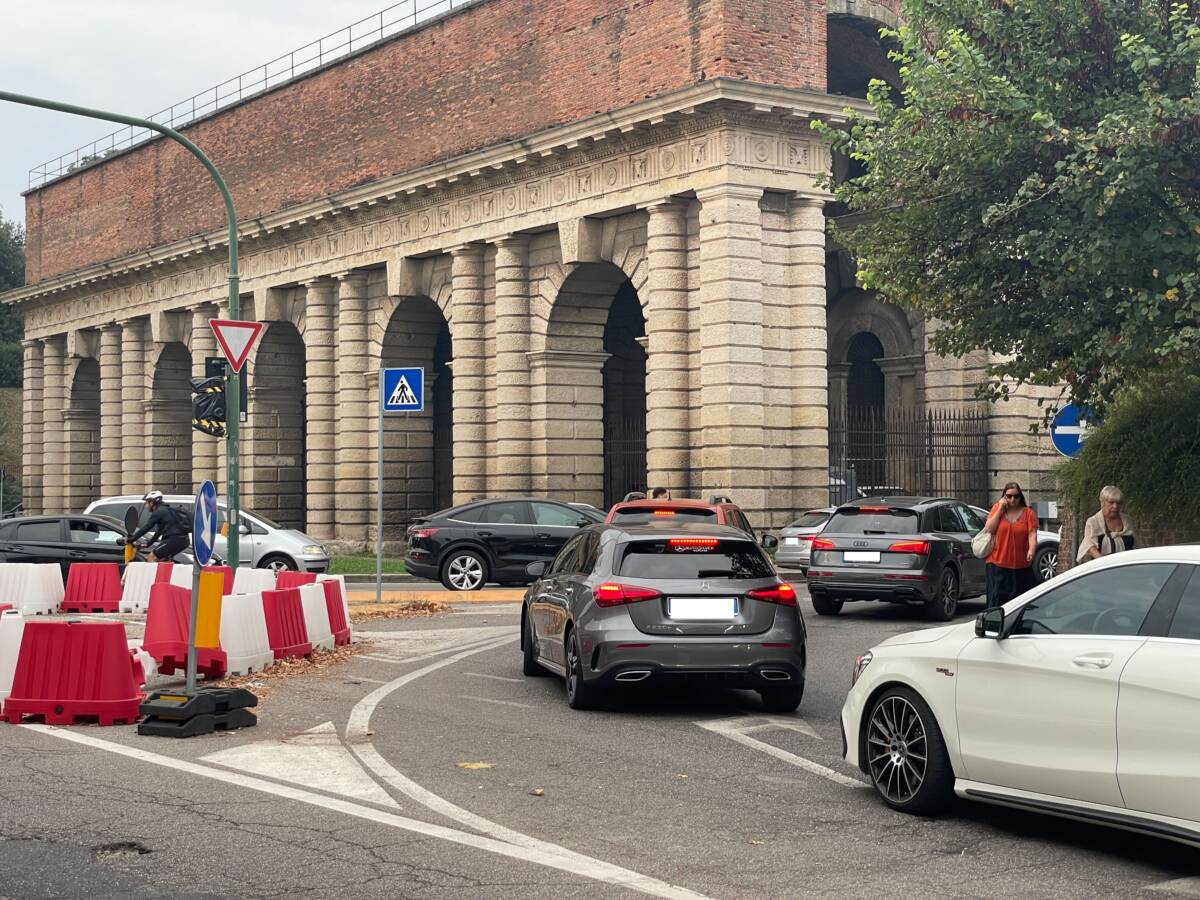 Traffico primo giorno di scuola (2) Verona