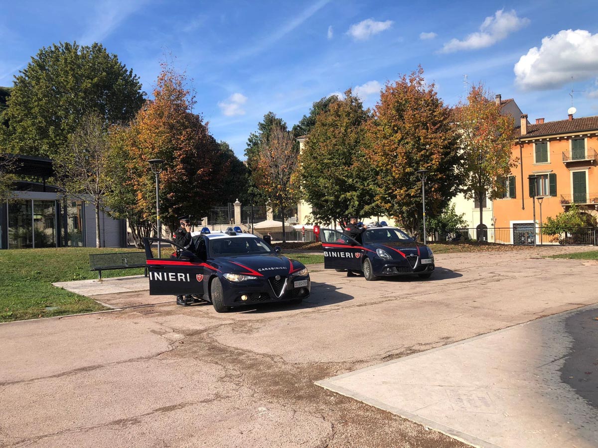 Carabinieri Verona - piazza Cittadella