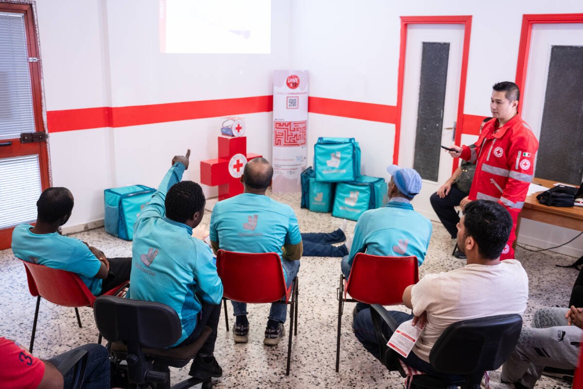 Deliveroo Croce rossa corsi di primo soccorso rider