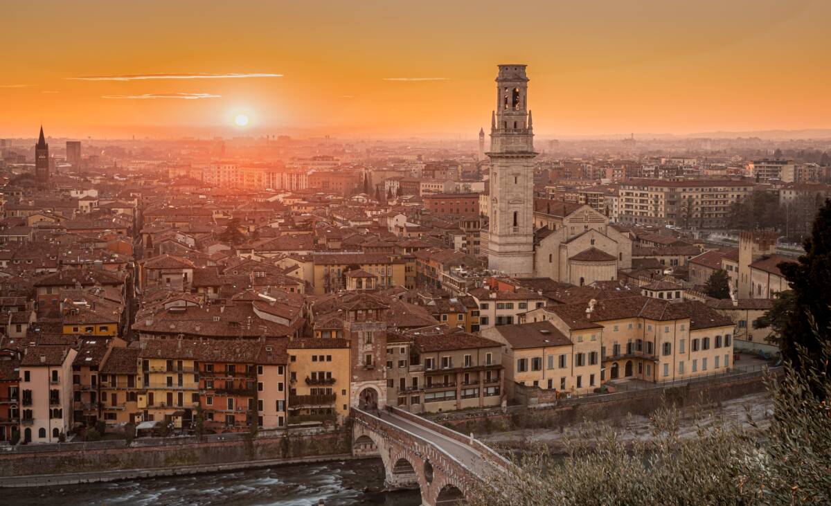 Verona città tramonto