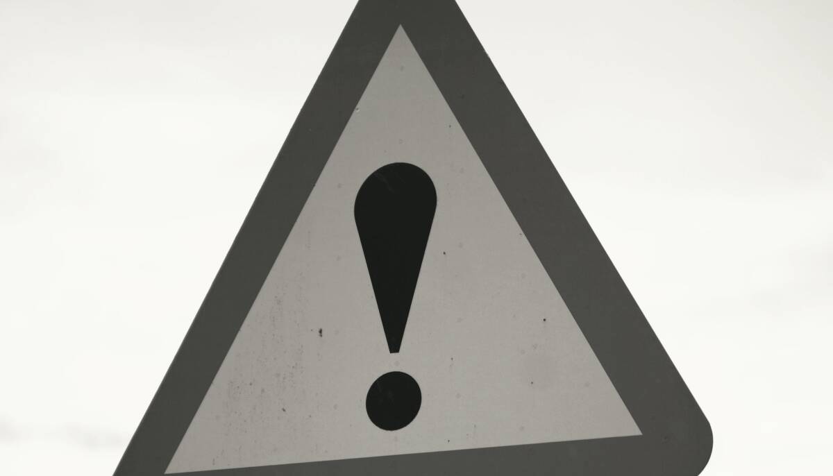 attenzione cartello lavori