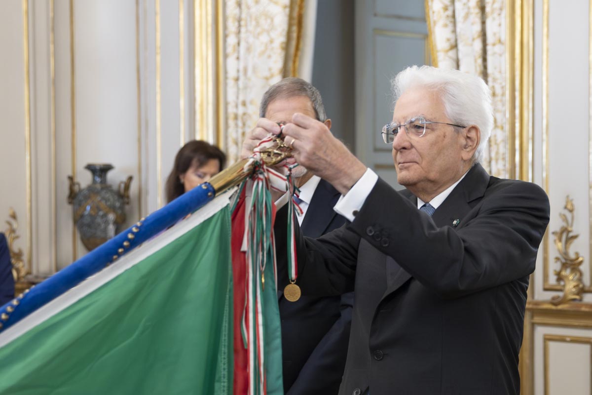 mattarella medaglia d'oro protezione civile