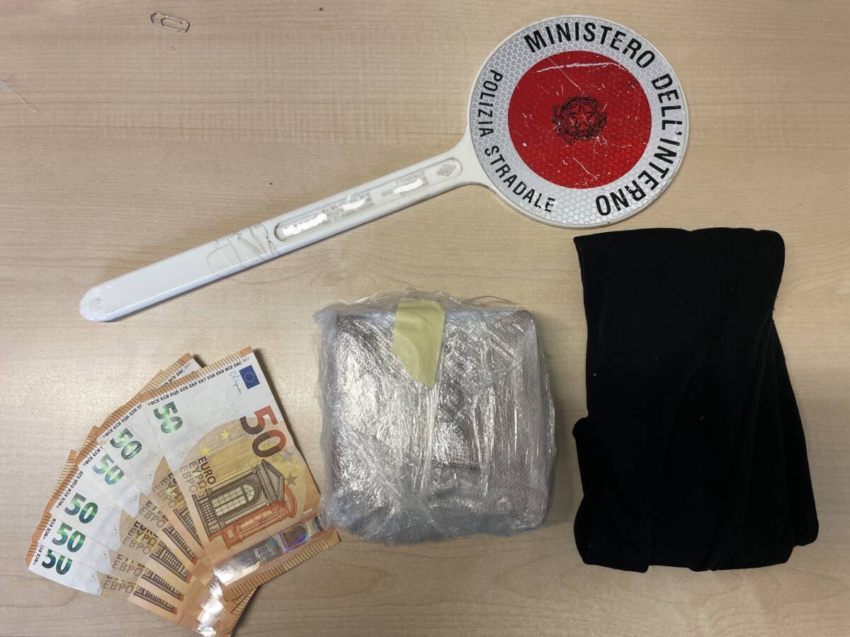 Polizia di Stato arresto spaccio cocaina