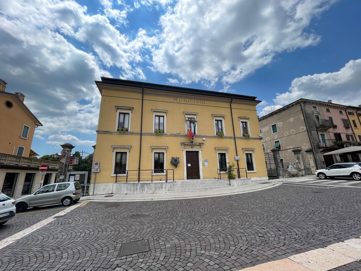 Negrar di Valpolicella - municipio comune