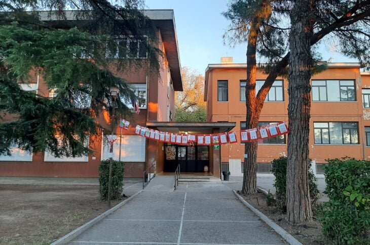 Scuola primaria B. Giuliari di Borgo Roma-Verona
