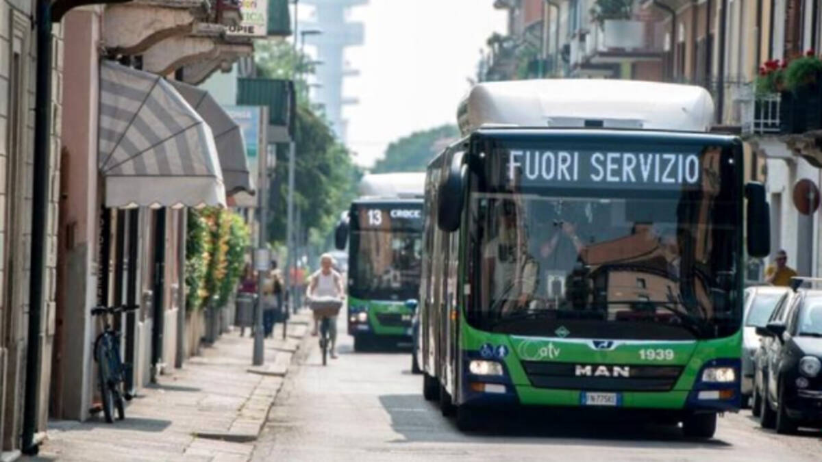 sciopero 17 novembre trasporto pubblico locale autobus atv fuori servizio bus