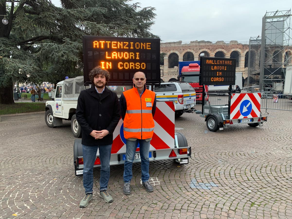 Carrelli mobili messaggi variabili - Ferrari e Pezzuto