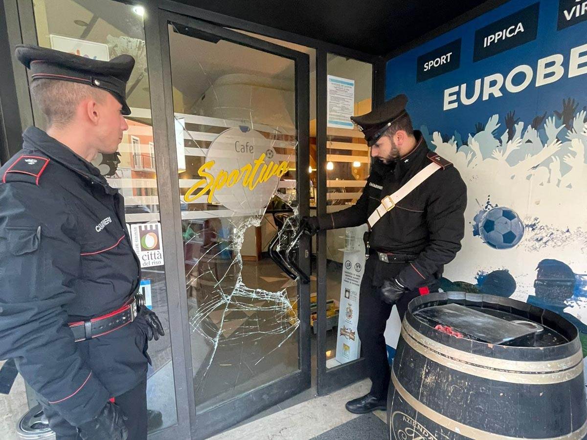 Carabinieri - furto Isola della Scala