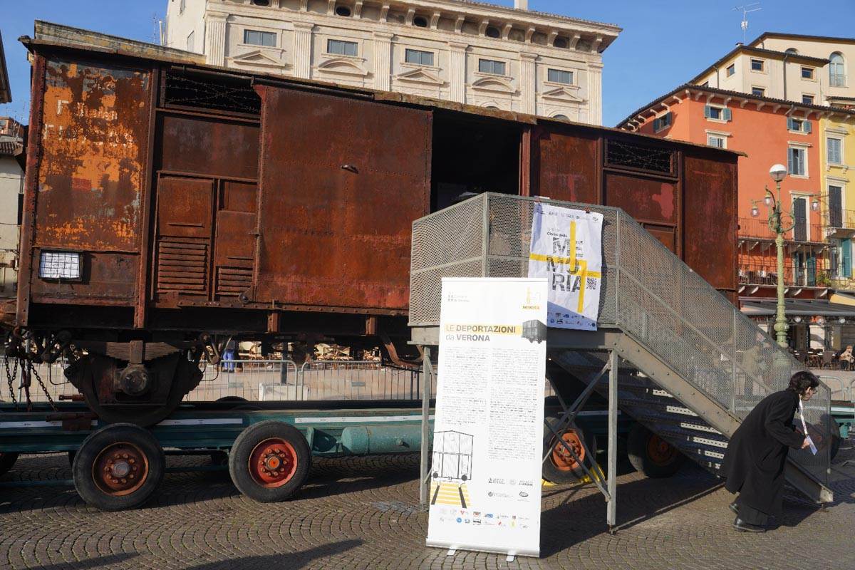 Giornata della Memoria - carro