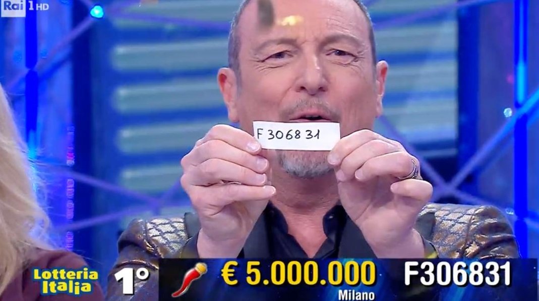 Amadeus e il biglietto fortunato da 5 milioni venduto a Milano