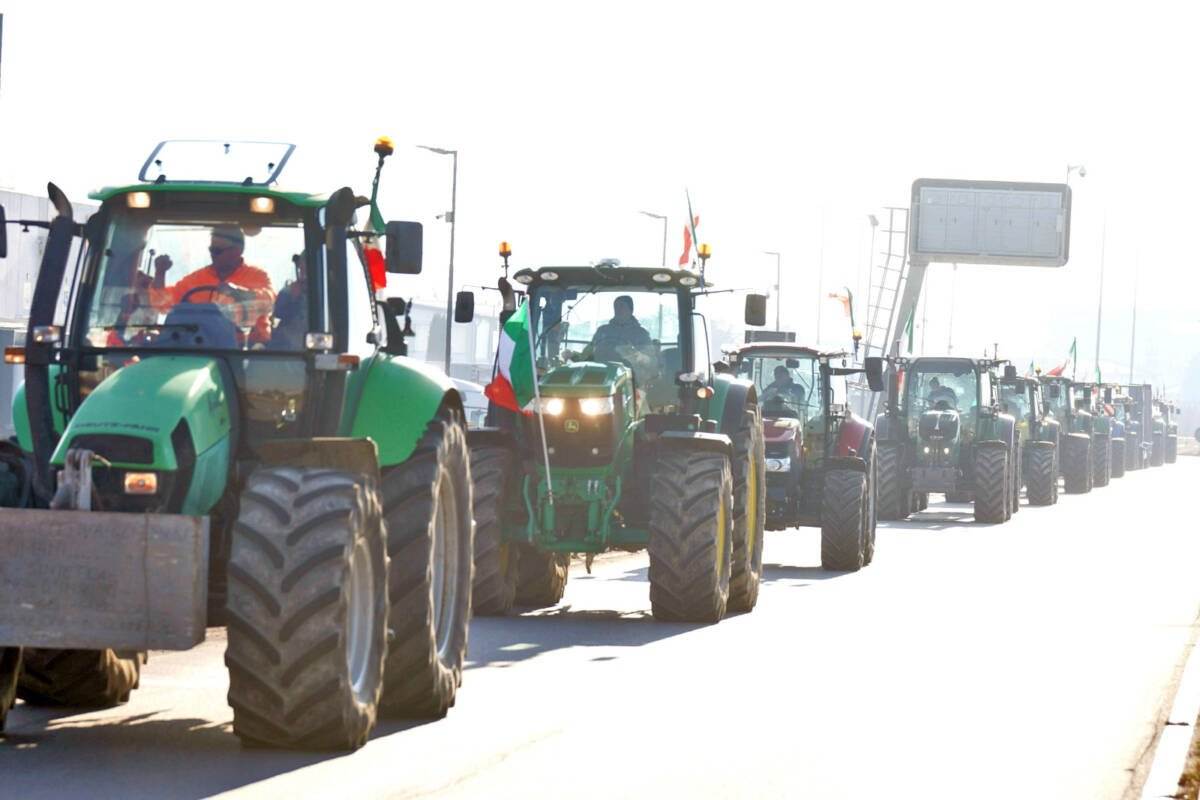 protesta agricoltori Veronamercato