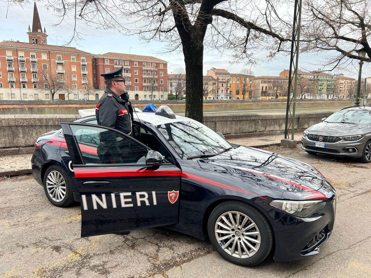 Carabinieri Verona - lungadige Rubele
