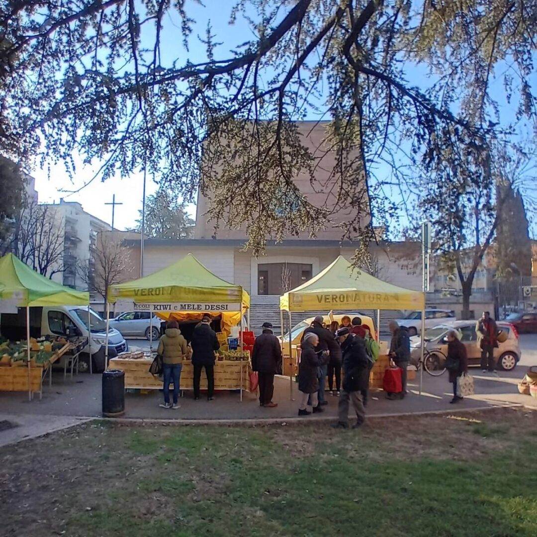 Coldiretti mercato km0 Borgo Trento