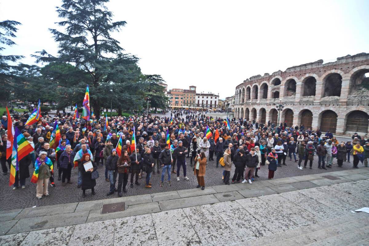 manifestazione pace ucraina palestina verona