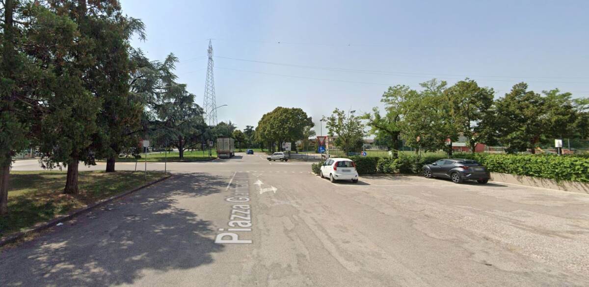 Piazzale Sforni Sacra Famiglia Verona