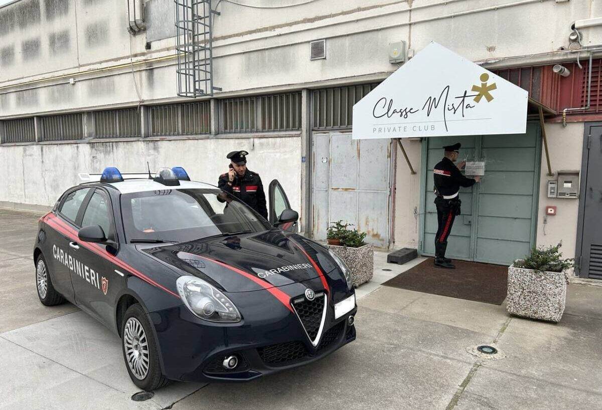 carabinieri peschiera sfruttamento prostituzione
