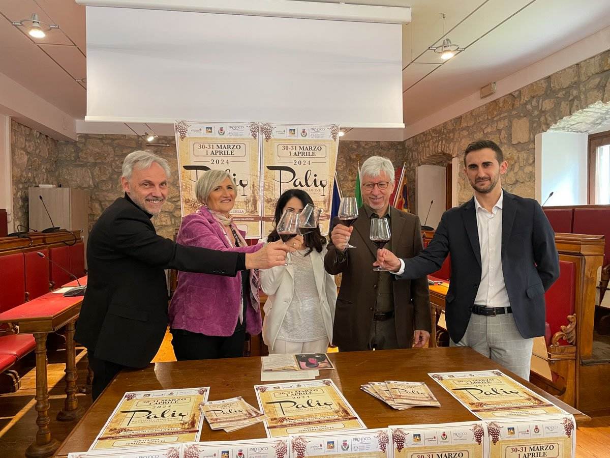 Presentazione del Palio del Recioto e dell'Amarone 2024 in municipio a Negrar di Valpolicella