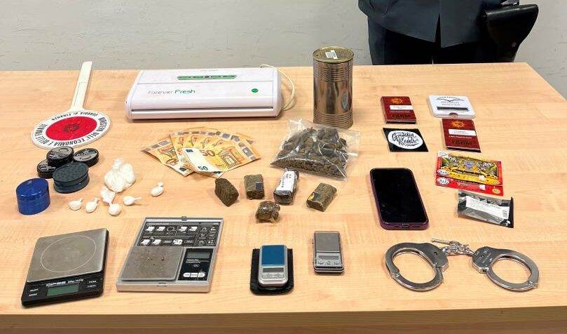 guardia di finanza Villafranca di Verona spacciatore