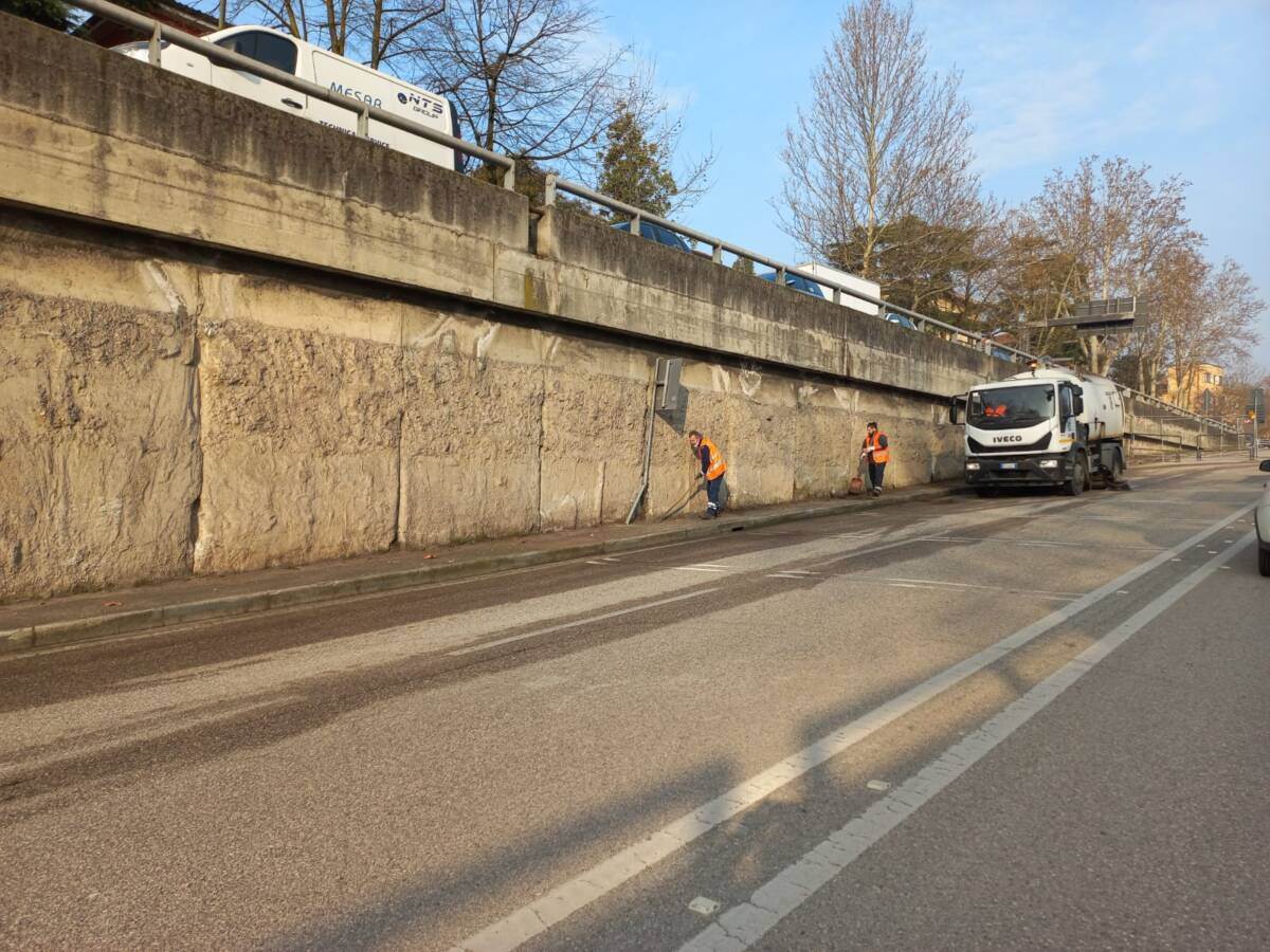 pulizia sottopasso via città di nimes