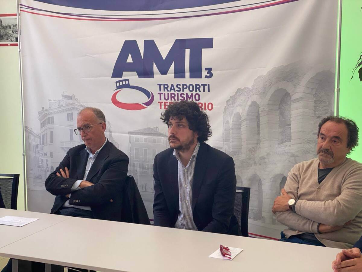 Conferenza stampa cantiere via Città di Nimes