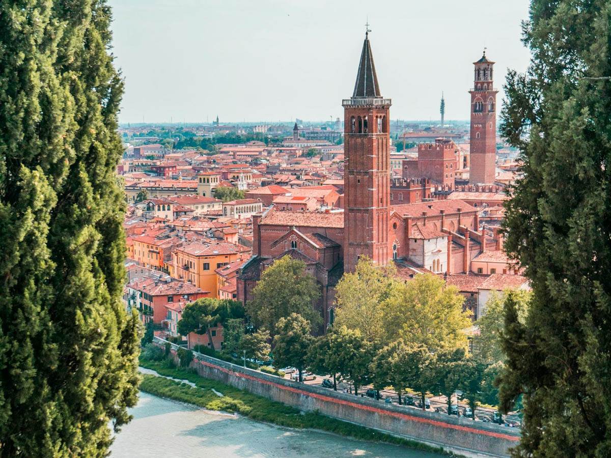 Verona generica panoramica Sant'Anastasia Adige