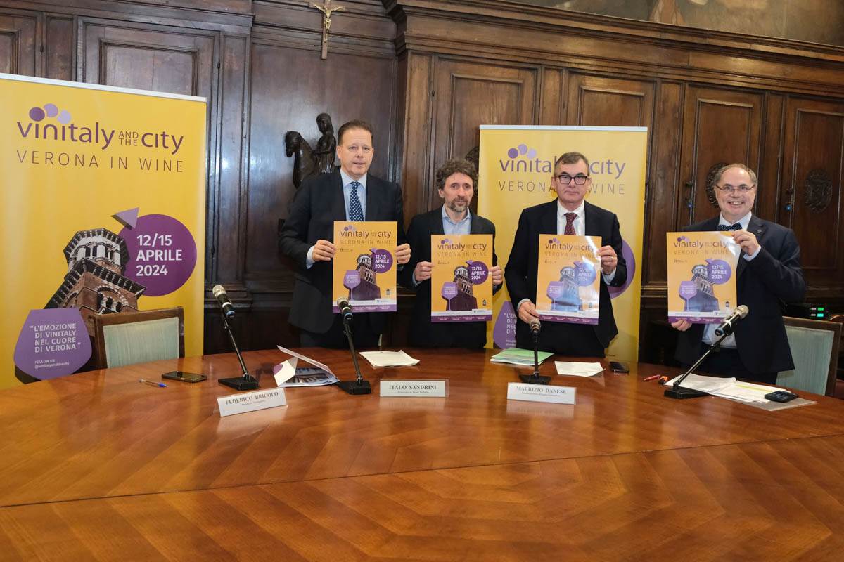 Presentazione Vinitaly and the city 2024. Foto Veronafiere-Ennevifoto