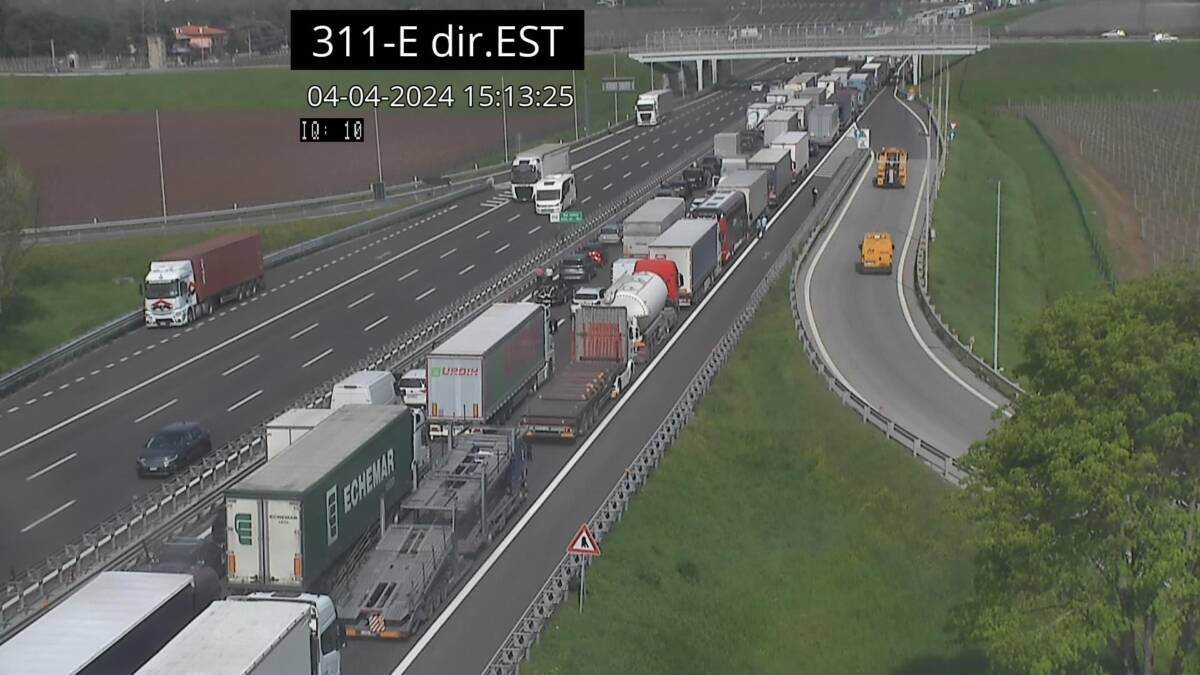 incidente A4 a montebello