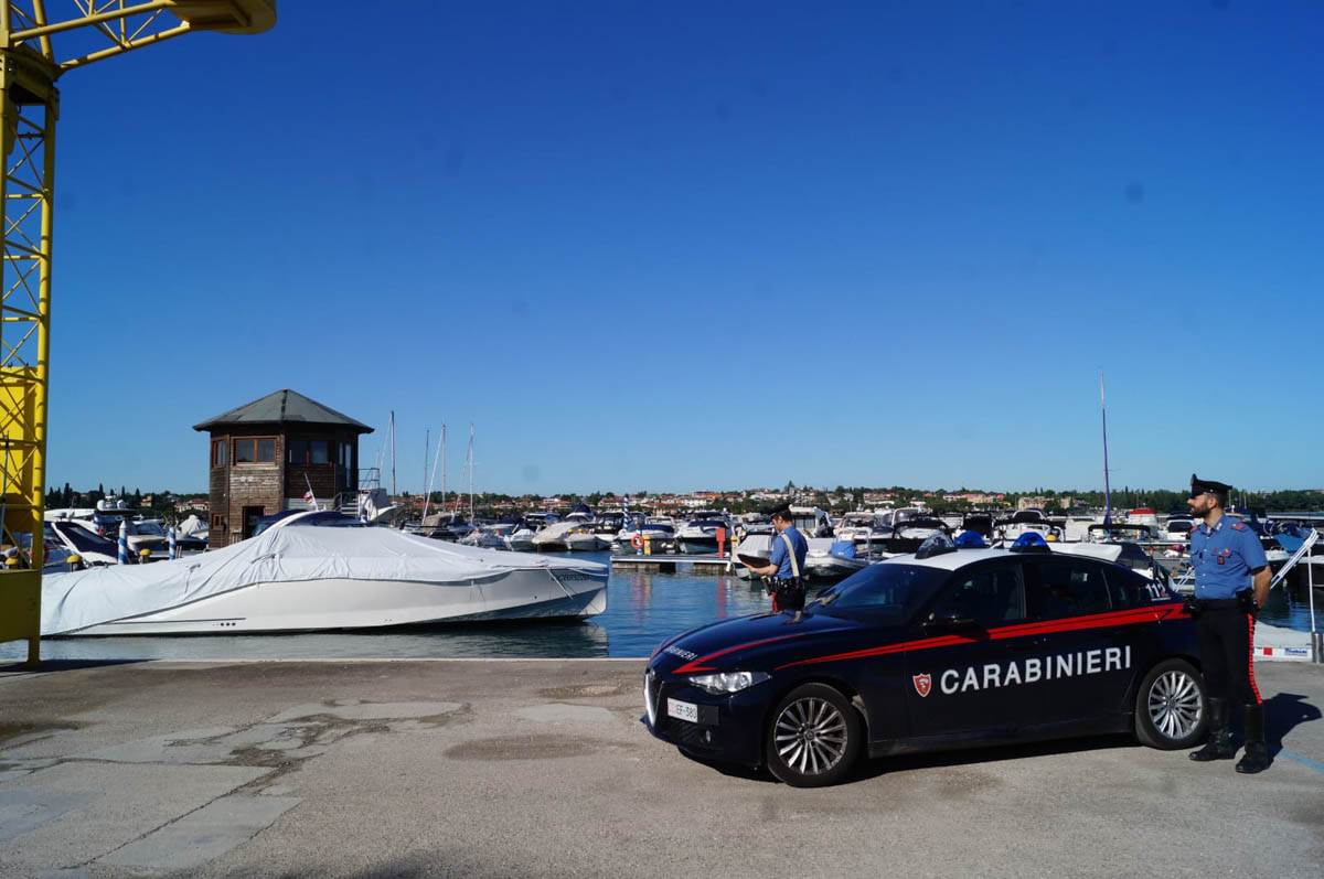 Carabinieri Peschiera - furti su barche