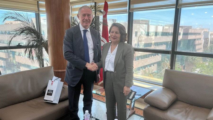 Il ministro delle Imprese e del Made in Italy Adolfo Urso ha incontrato la ministra dell’Industria, delle miniere e dell’energia della Repubblica di Tunisia, Fatma Thabet