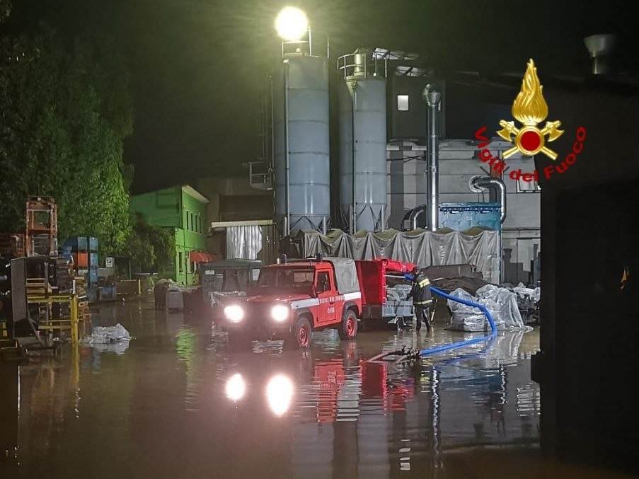 maltempo est veronese vigili del fuoco