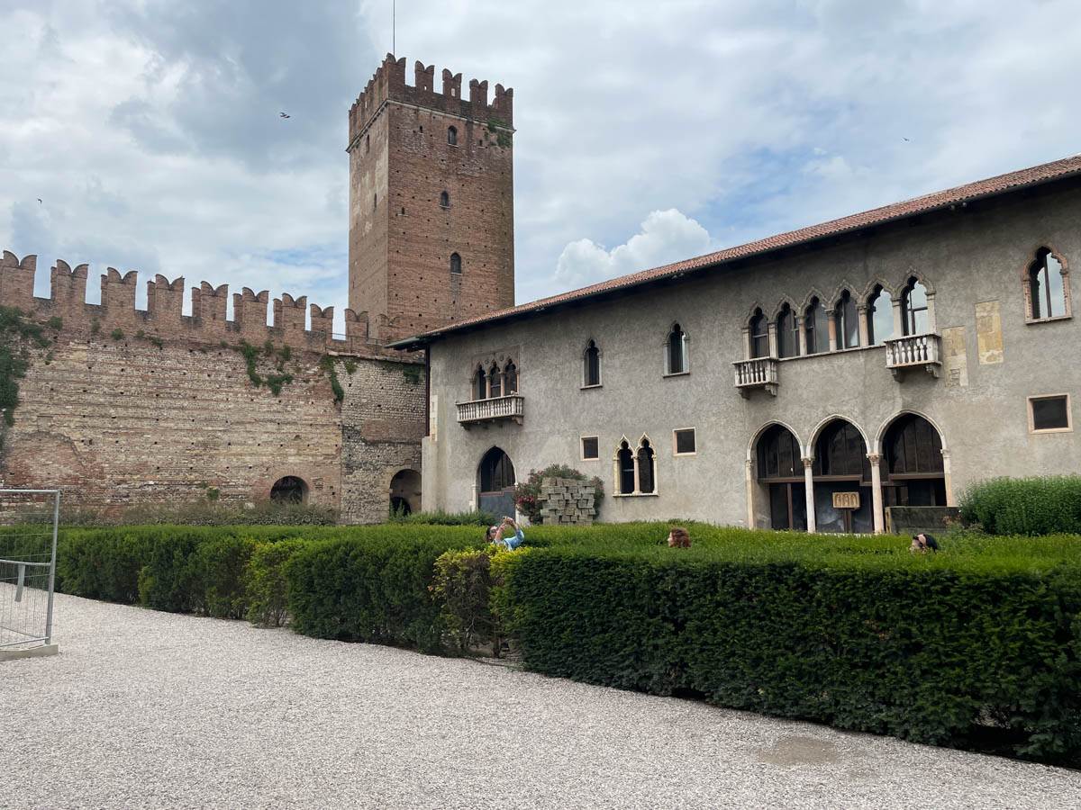 Il cortile interno di Castelvecchio