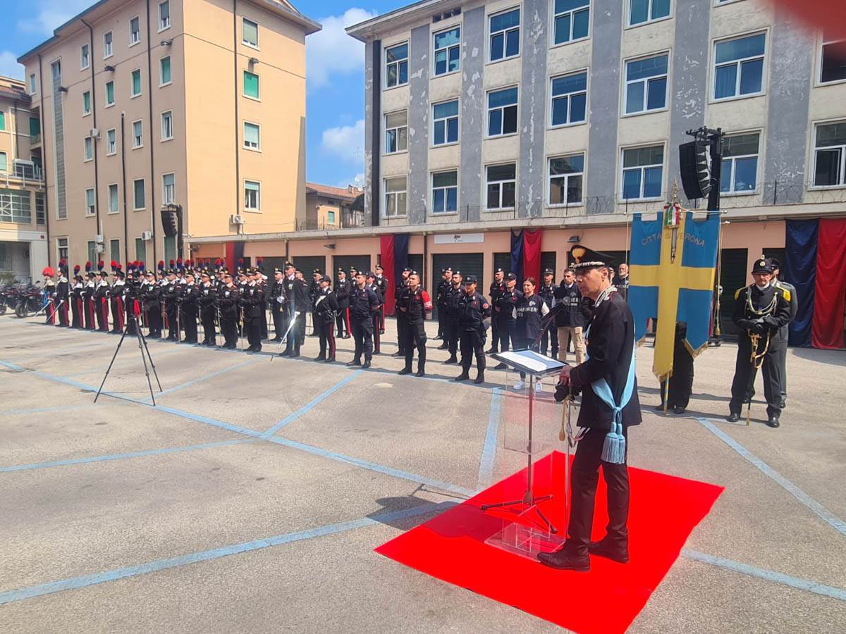 I Carabinieri festeggiano il 210° anniversario di Fondazione dell'Arma alla Caserma Pastrengo di Verona