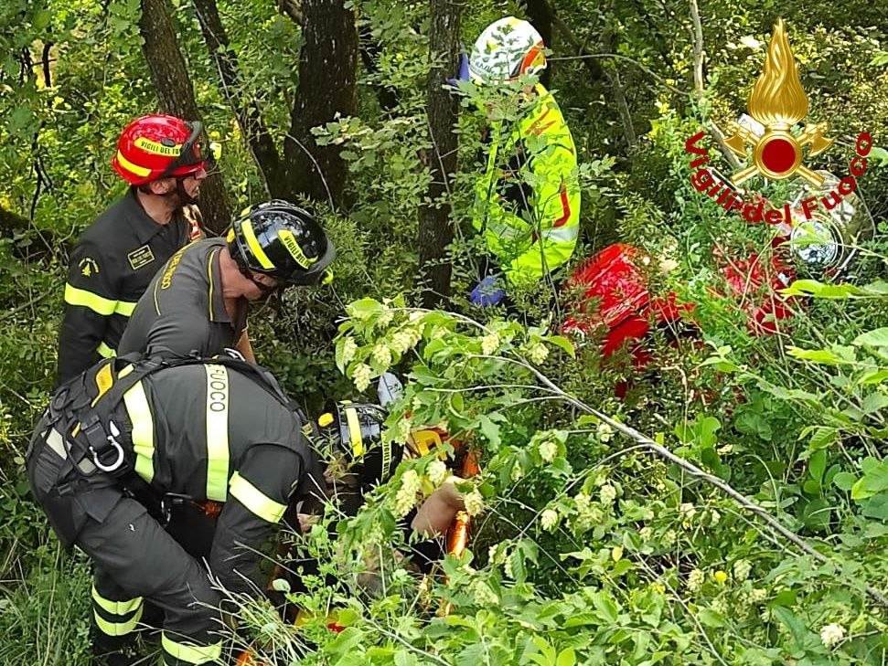 Incidente Costermano scooter scarpata Ronco