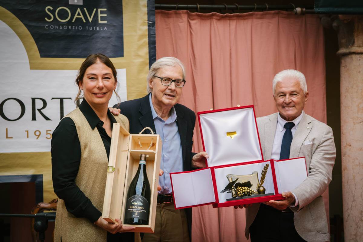 Premiazione Vittorio Sgarbi - Grappolo d'oro