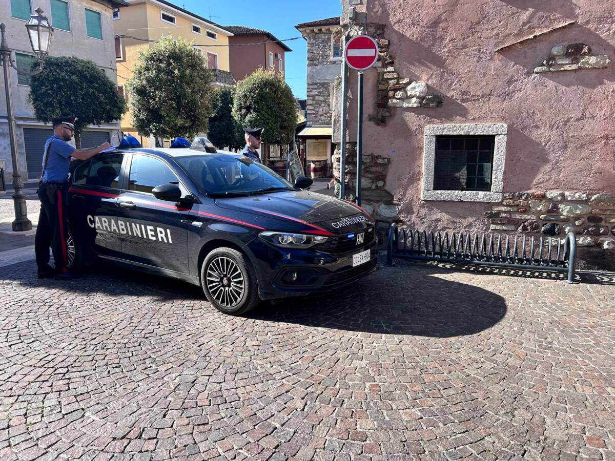carabinieri latitanti