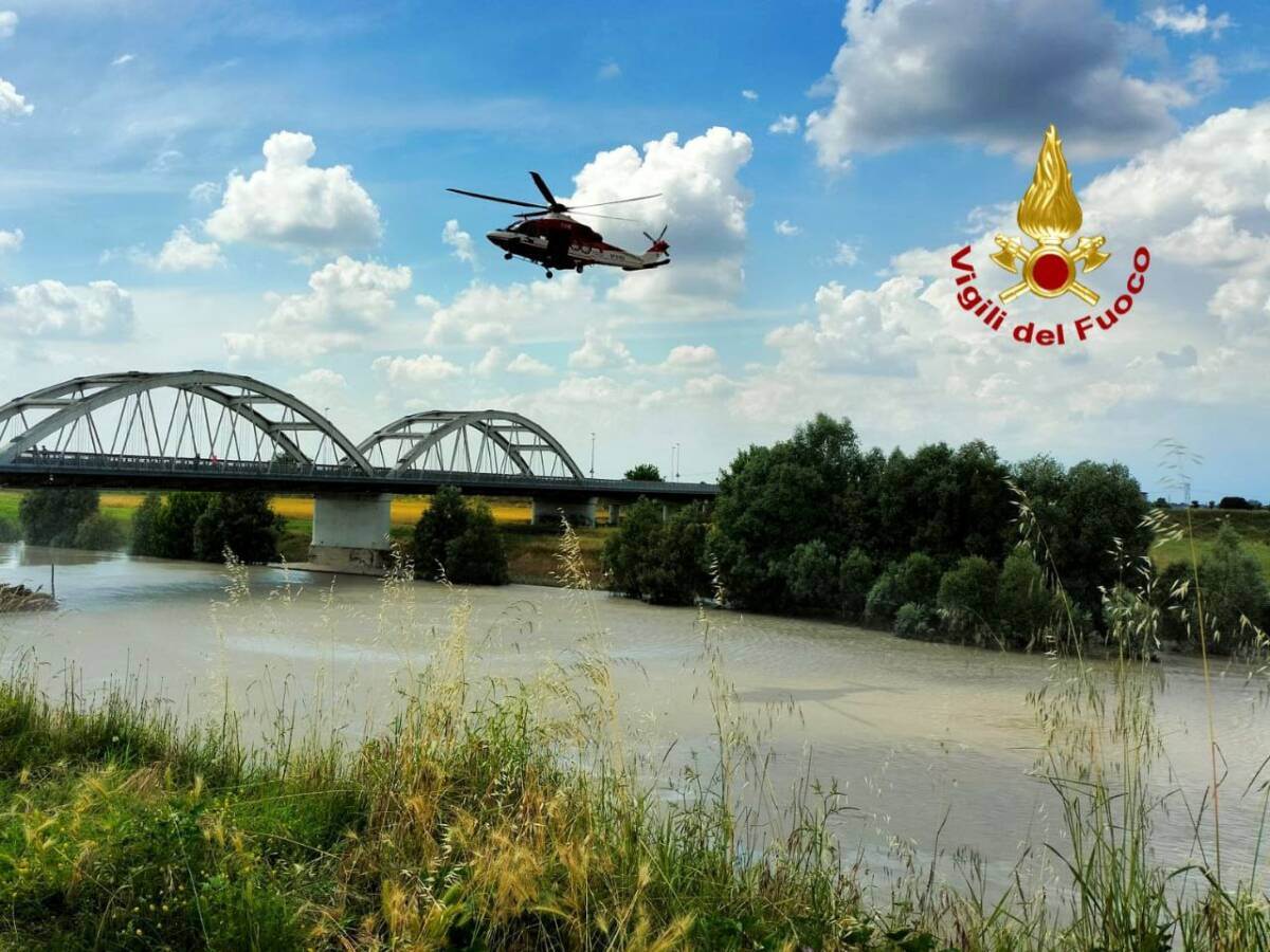 donna scomparsa vigili del fuoco