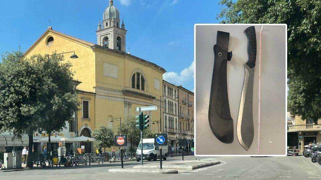Corso Porta Nuova con machete