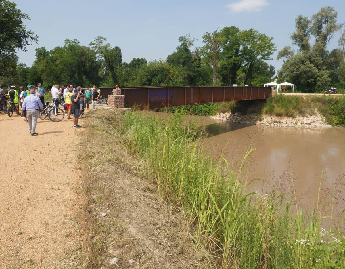 Nuovo ponte sull'Adige fra Pestrino e Basso Acquar