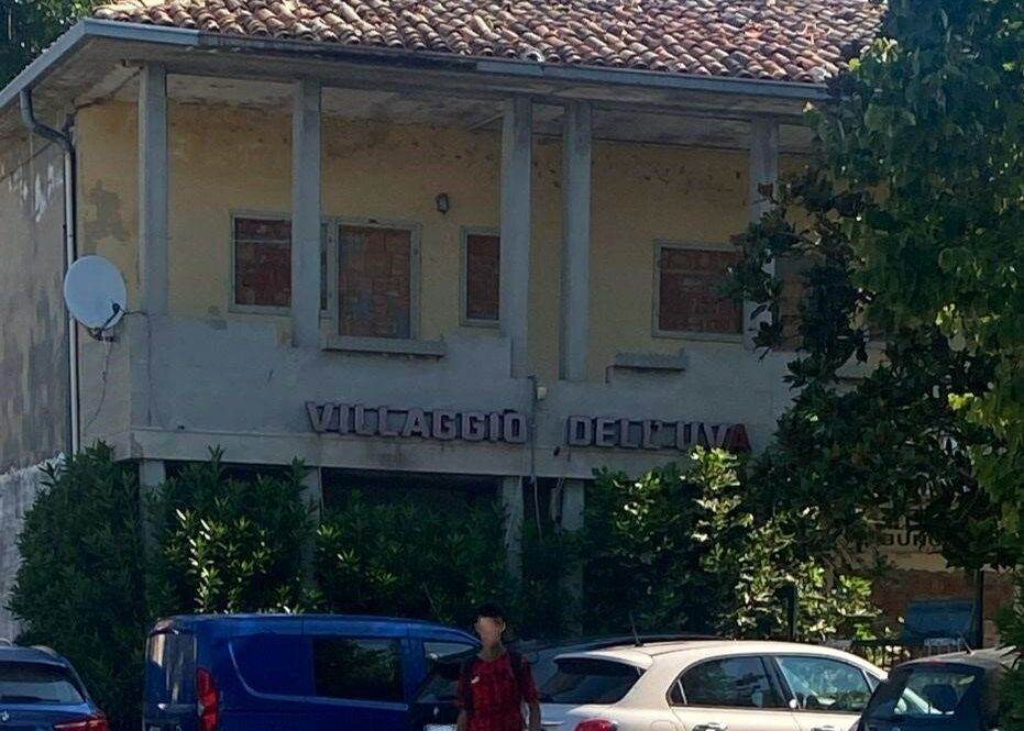 Abusivo Camping dell'Uva