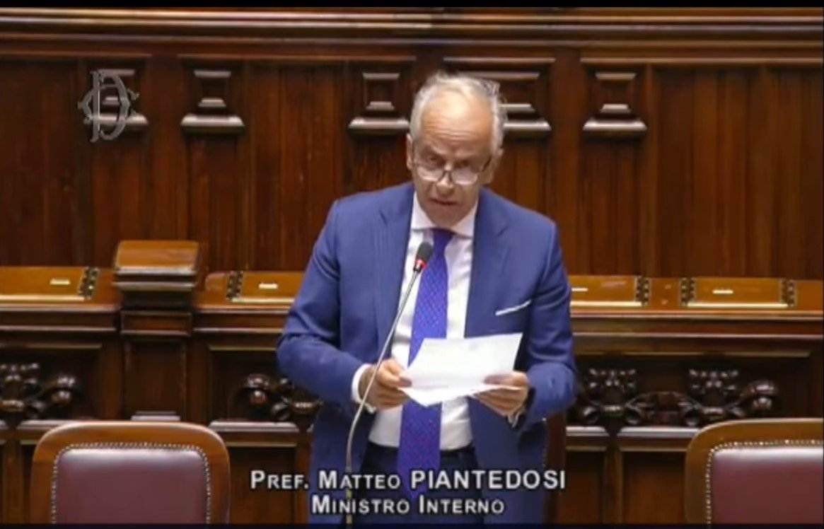 Ministro Matteo Piantedosi