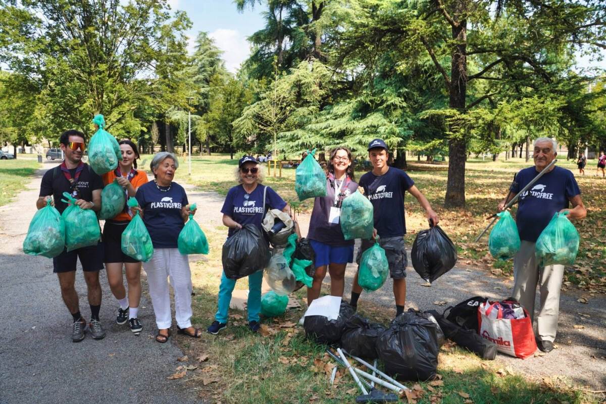 La raccolta fatta dagli scout con Plastc Free.