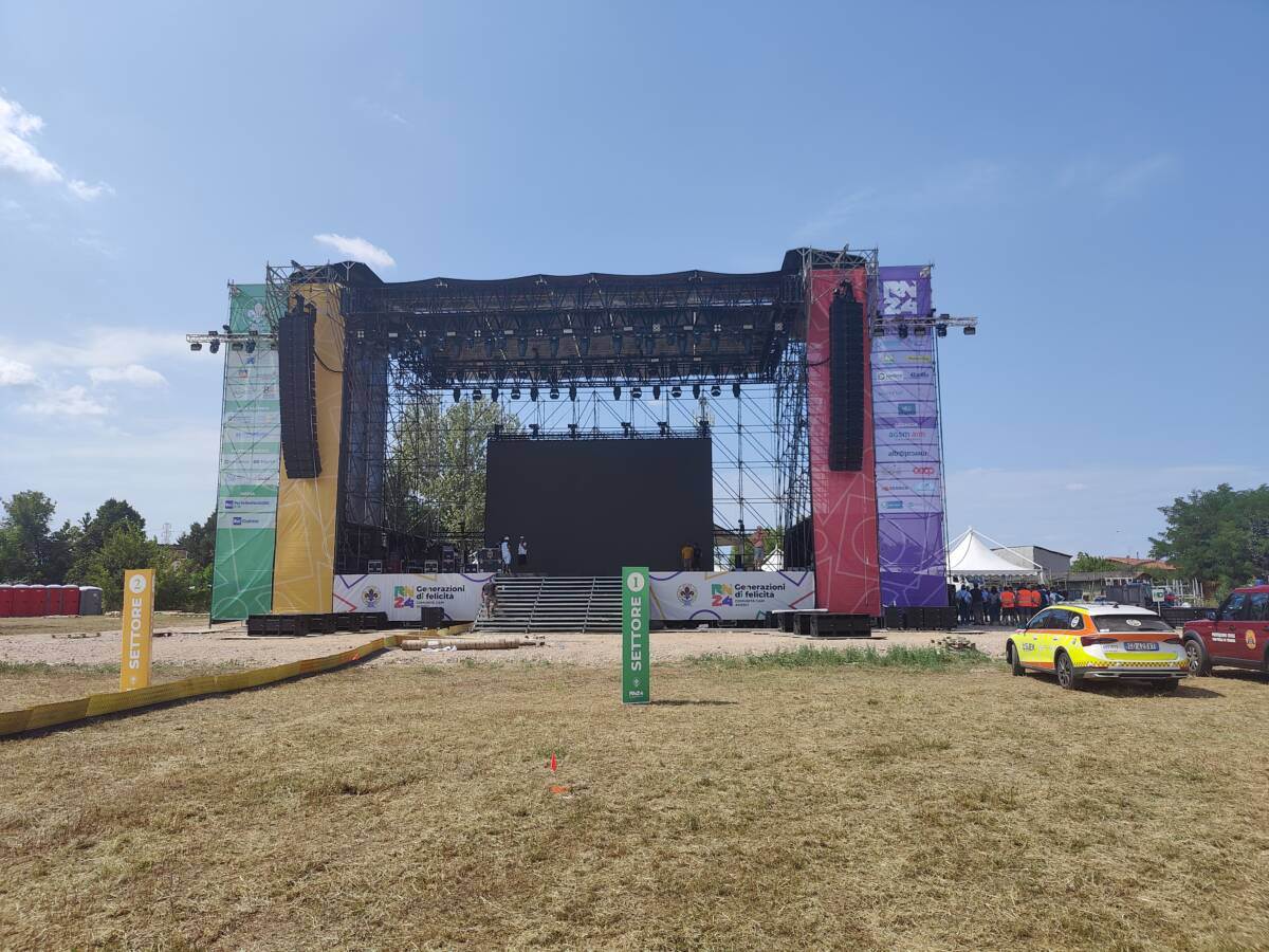Il palco montato al Pestrino.