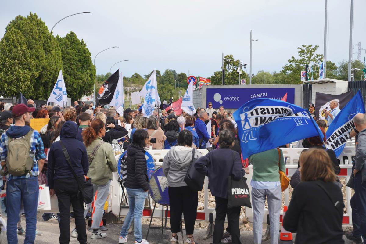 Manifestazione animalisti Aptuit