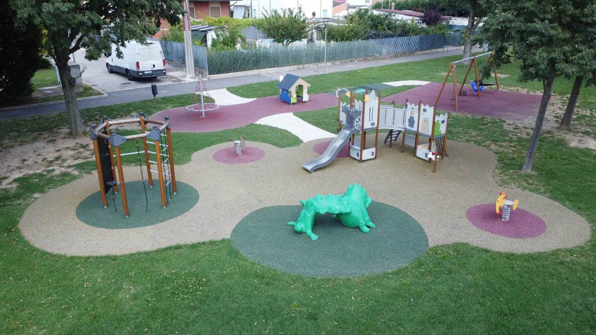 Parco piazza della Repubblica Pradelle