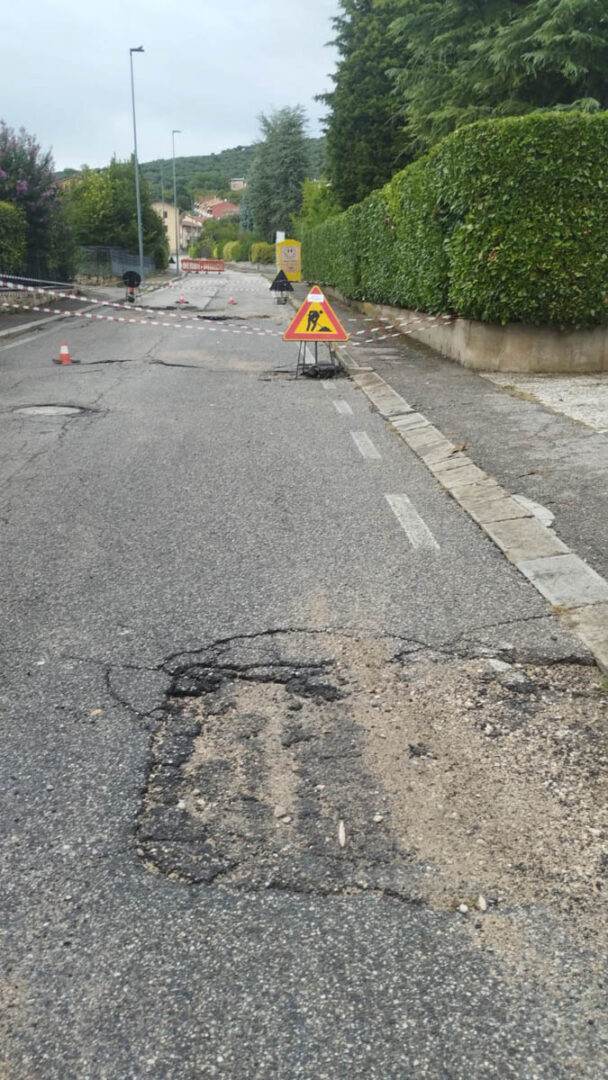 Santa Maria in Stelle, danni al manto stradale